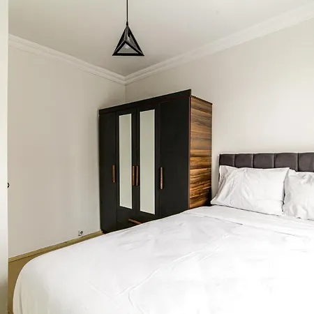 Appartement Furnished Bright And Chic Flat In Besiktas